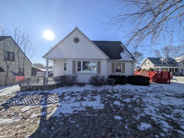 809 Fredonia AVENUE, Fredonia, WI 53021
