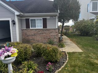 2804 Impressions Dr, Lake In The Hills, IL 60156