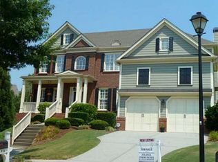 939 Spring Park Ln, Suwanee, GA 30024