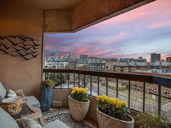 3rd image of 3030 McKinney Ave APT 506