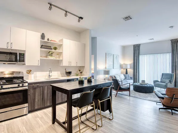 Windsor at Hopkinton