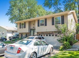3009 Hopkins St, Steger, IL 60475
