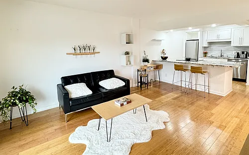 2503 Roswell Ave #206 Photo 1