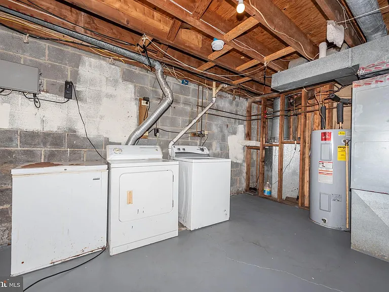 13 Bohn Ct — Photo 17
