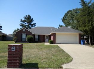 142 Sandalwood St, Lufkin, TX 75904