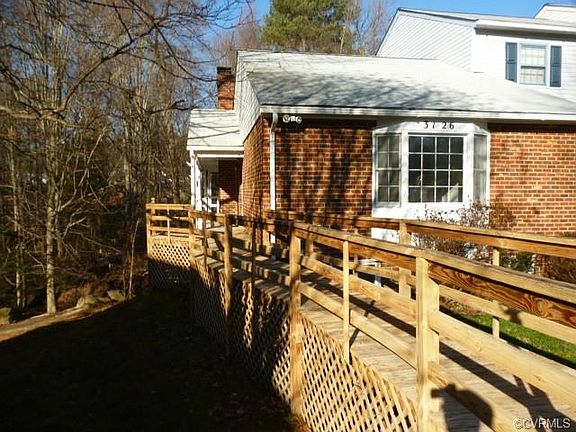 3rd image of 3126 Newington Ct