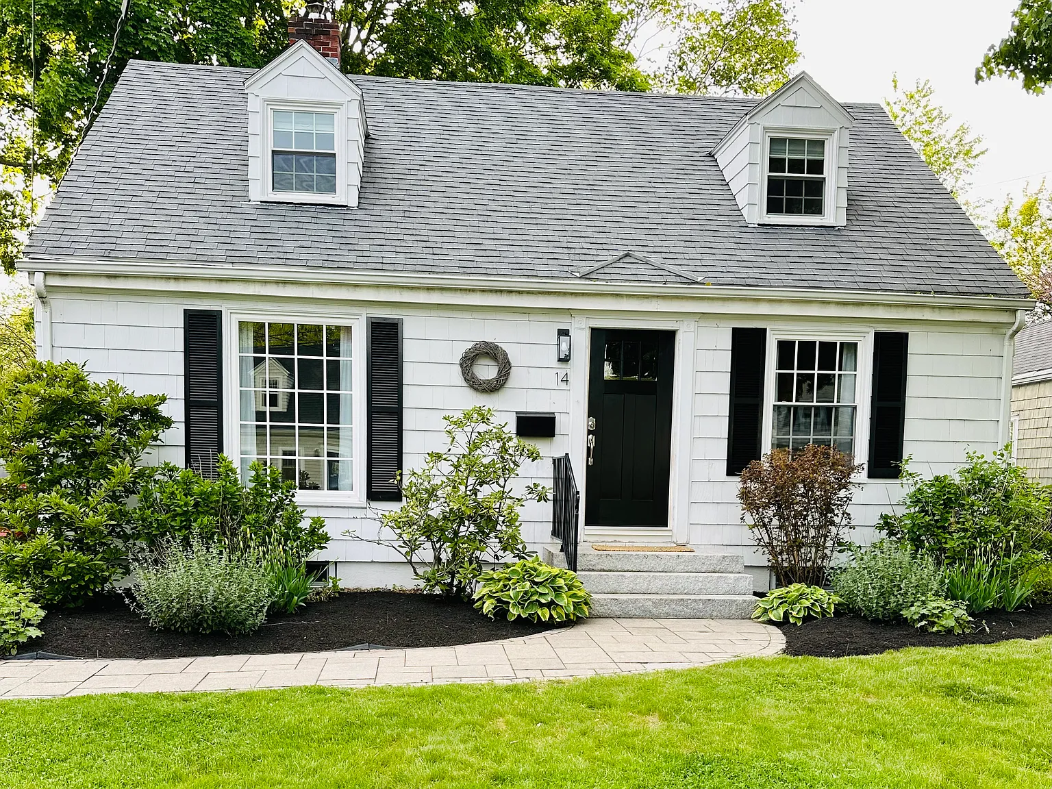 14 Just A Mere Rd — Photo 2