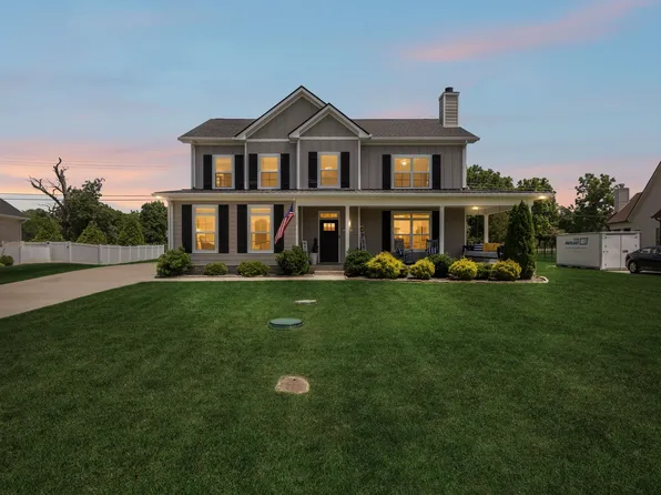 2044 Trout Trl, Murfreesboro, TN 37129