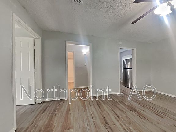 2nd image of 1706 Orchid Ave