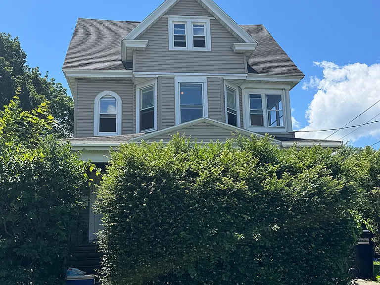 300 1/2 S Lowell Ave — Photo 6