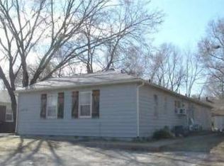 2327 SW Van Buren St, Topeka, KS 66611
