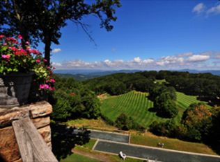 112 Teaberry Trl, Banner Elk, NC 28604