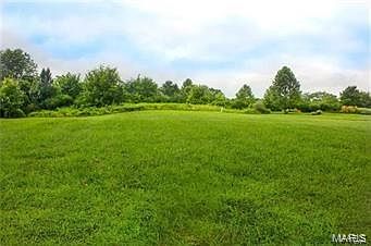 1st image of 616 Oak Hill Dr