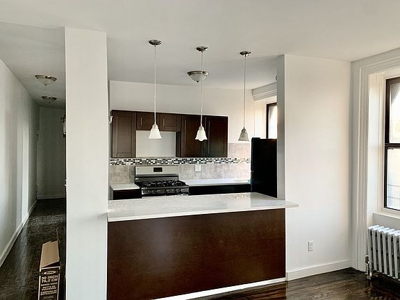 3rd image of 230 Brook Ave APT 19