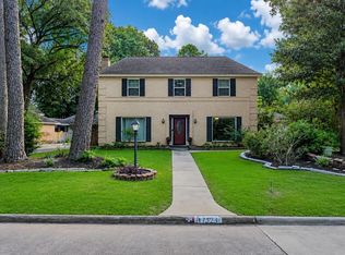 17523 Spicewood Springs Ln, Spring, TX 77379
