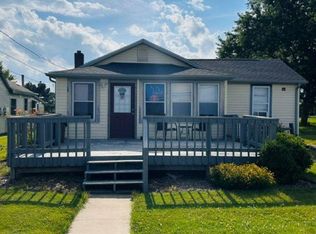 535 N Midland St, Merrill, MI 48637