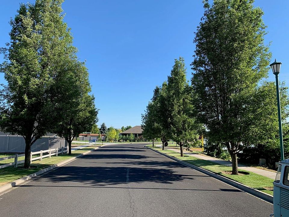 1st image of 2124 Stillwater Dr