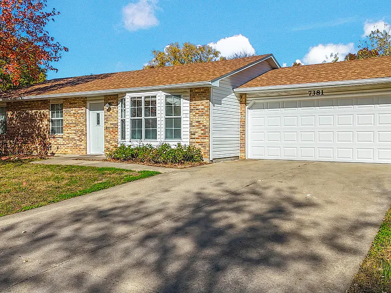 7381 E Suncrest Ct — Photo 3