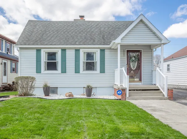 2207 S Hackley St, Muncie, IN 47302