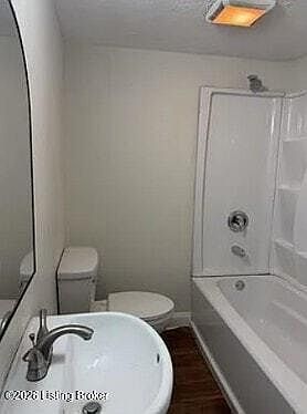 2nd image of 5419 New Cut Rd APT 1