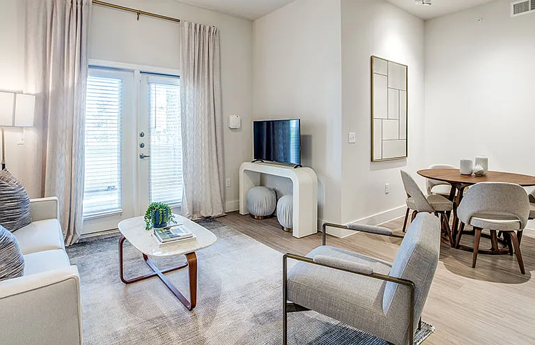 The Kacey at Kingwood Apartments — Photo 3