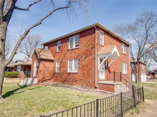 205 Eaton Ave, Wood River, IL 62095