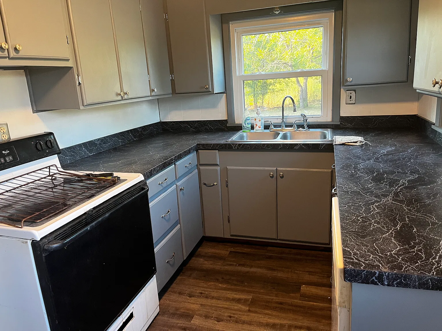 3 bed, 1114 sqft, $1,200 — Photo 2