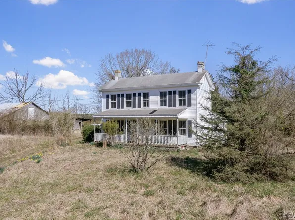 8695 Cheers Ln, Disputanta, VA 23842