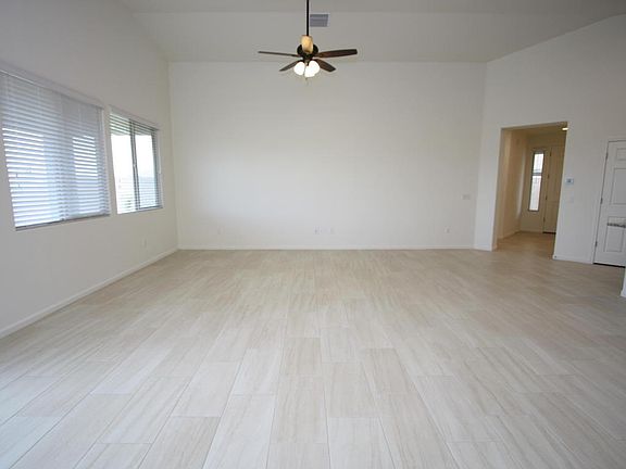 4th image of 969 N Robb Hill Pl