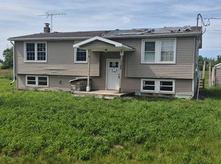 7289 Mount Pleasant Rd, Lyons, NY 14489