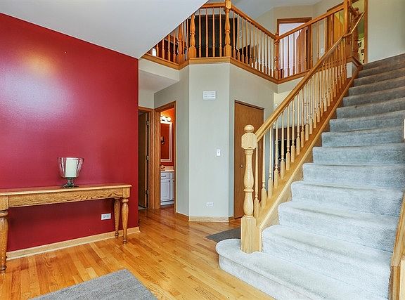 2nd image of 10100 Ashley St