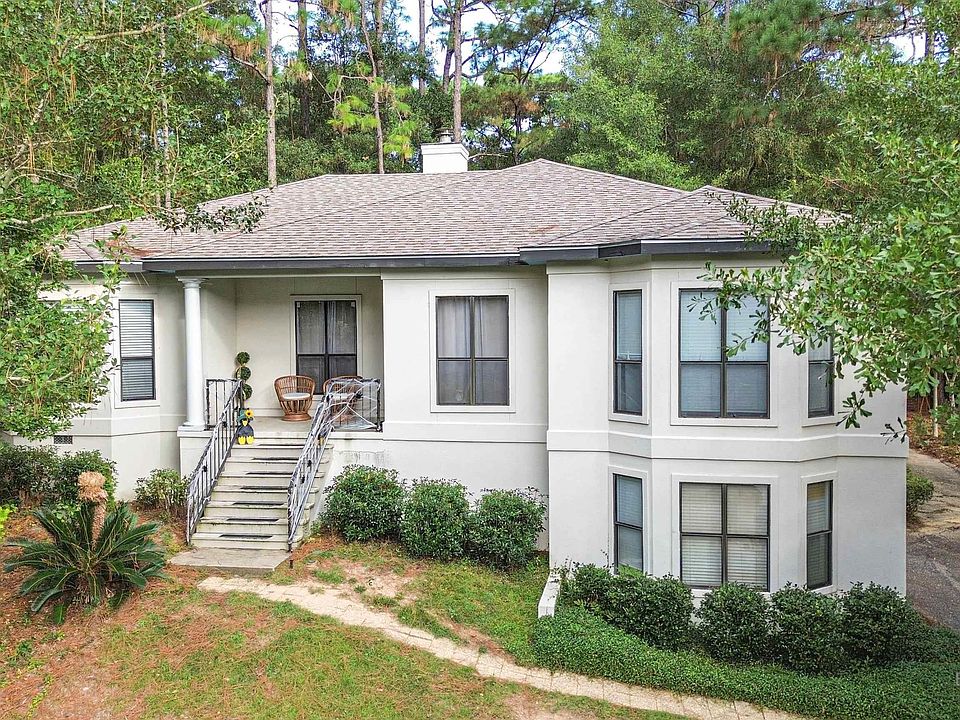1st image of 109 Havenwood Cir