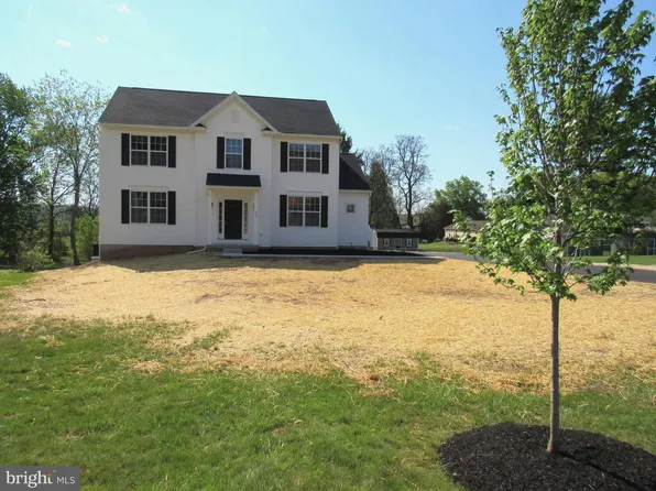 957 Spring City Rd, Phoenixville, PA 19460