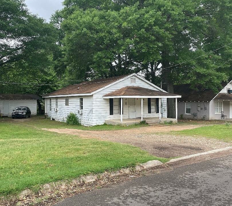 1st image of 1111 Grim St