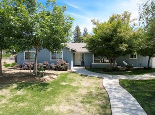 237 N 5th Ave, Kingsburg, CA