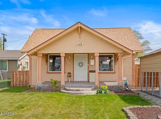 909 S 6th Ave, Yakima, WA 98902