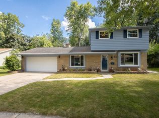 1909 Peggy Pl, Lansing, MI 48910