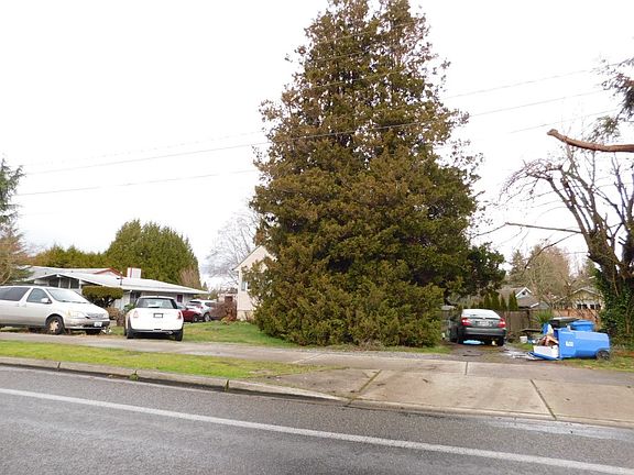 4th image of 6311 N 26th St
