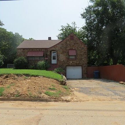 1st image of 1214 S 2nd St