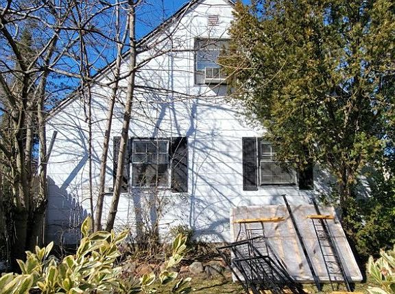 3rd image of 362 Mill Rd
