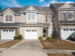 1104 Stillhouse Ln, Charleston, SC 29492