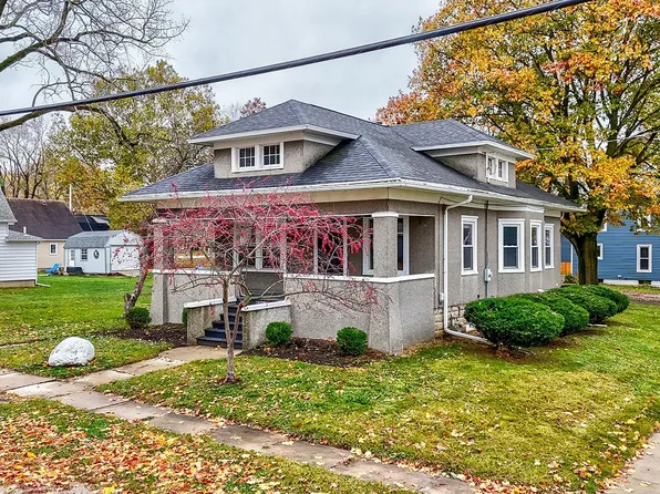 129 N Cash St, Seneca, IL 61360