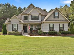 70 Wills Run Dr, Senoia, GA 30276