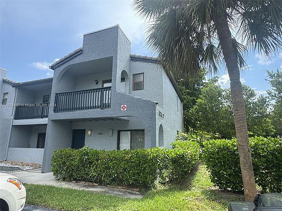 3rd image of 10289 NW 33rd St #1