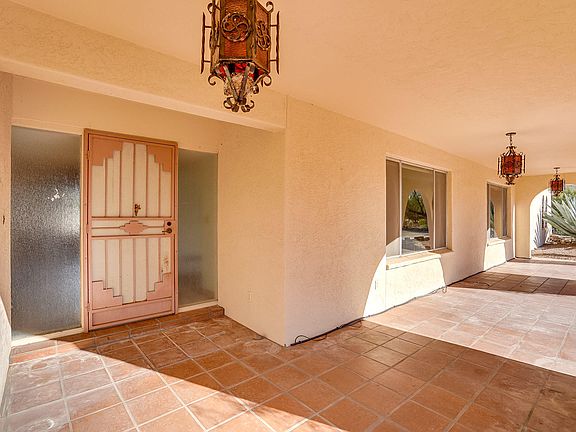 4th image of 600 N Avenida Venado