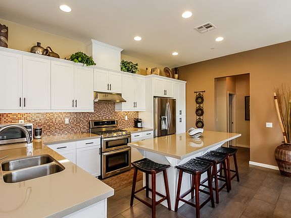 5th image of 146 Borrego Dr
