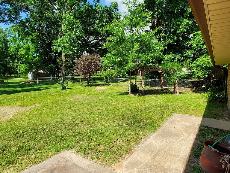 419 Willow Oak St — Photo 22