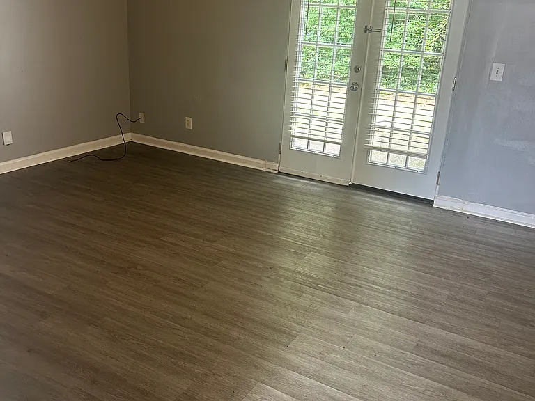 5183 Ridge Forest Dr — Photo 7