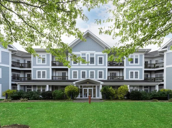 501 Commerce Dr Unit 4202, Braintree, MA 02184