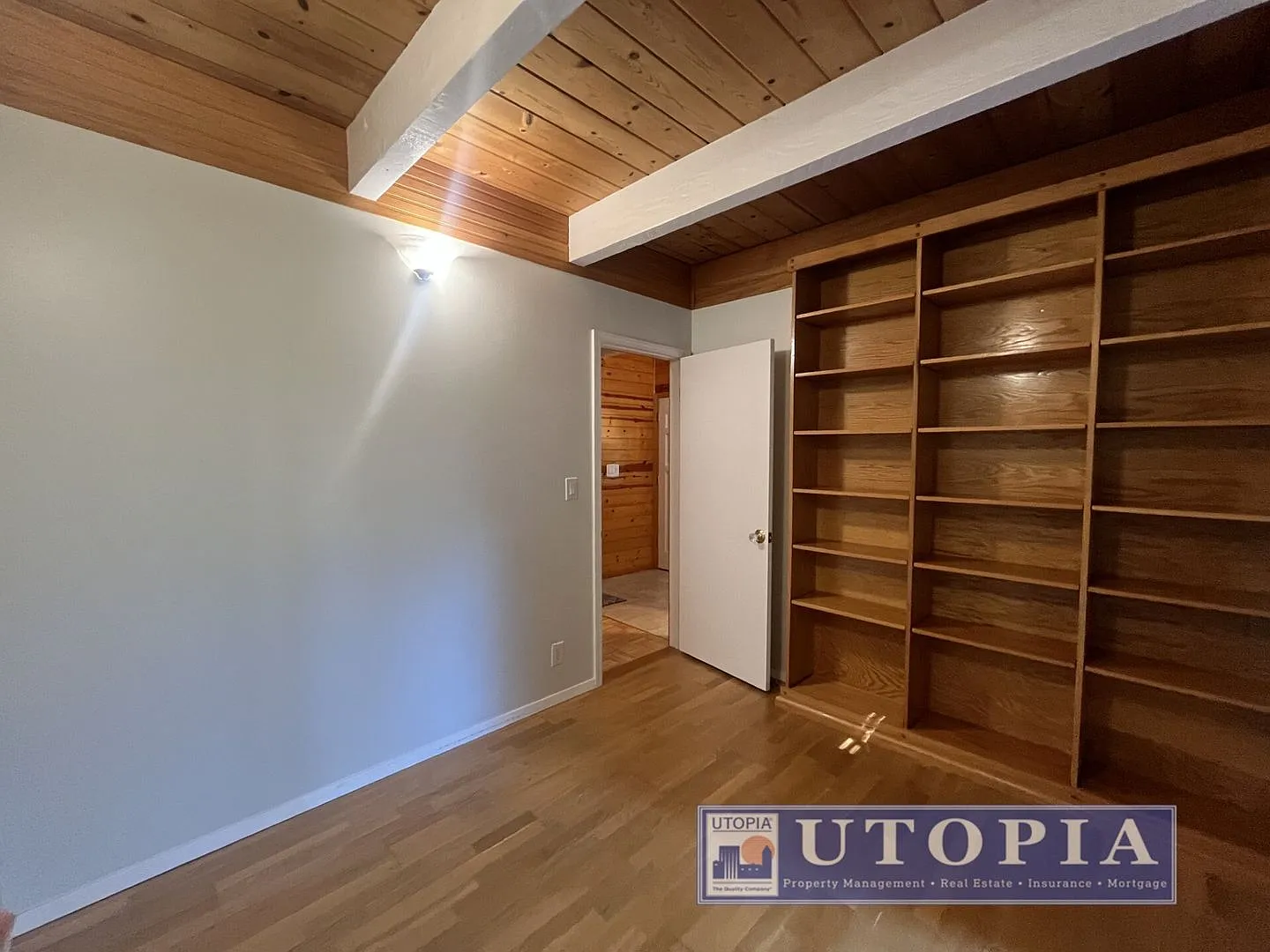 Quiet Two-bedroom, One Bathroom Home Up in the Beautiful Redwood Neighborhood in Felton. — Photo 3